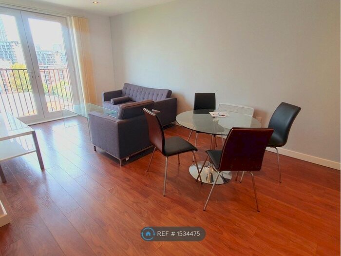 2 Bedroom Flat To Rent In Block A Alto, Salford, M3