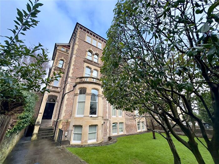 2 Bedroom Flat To Rent In Clifton, Percival Court, BS8