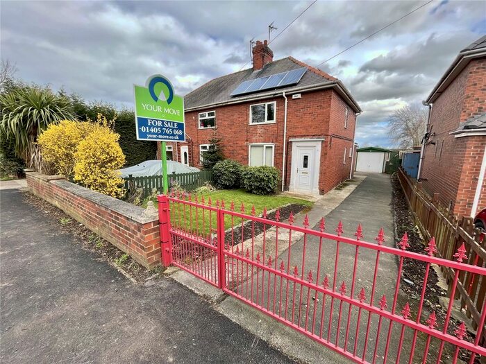 3 Bedroom Semi-Detached House For Sale In Lodge Lane, West Cowick, Goole, East Yorkshire, DN14