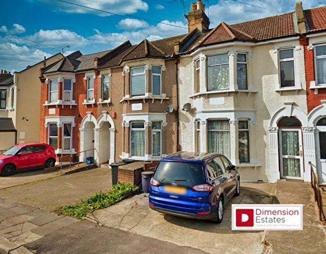 1 Bedroom Terraced House To Rent In Balfour Road, Essex, IG1