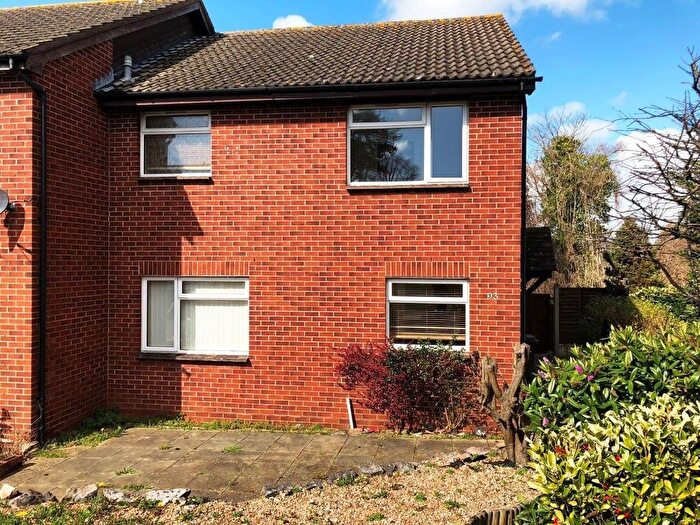 1 Bedroom Semi Detached House To Rent In Sturcombe Avenue, Paignton, TQ4