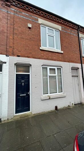 2 Bedroom Terraced House To Rent In Tudor Road, Leicester, LE3