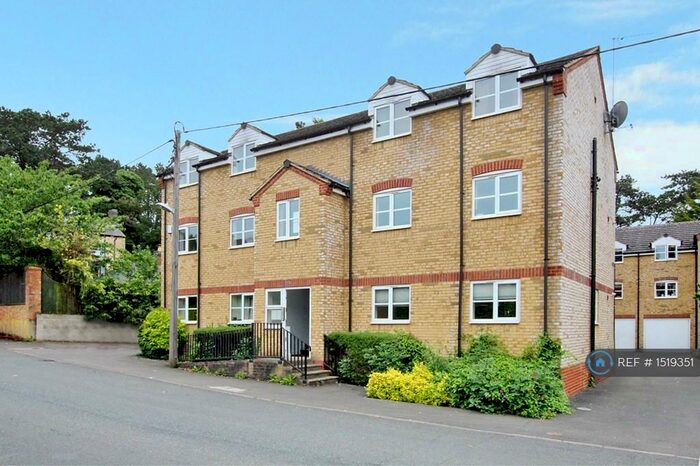 1 Bedroom Flat To Rent In Burwell Hill, Brackley, NN13
