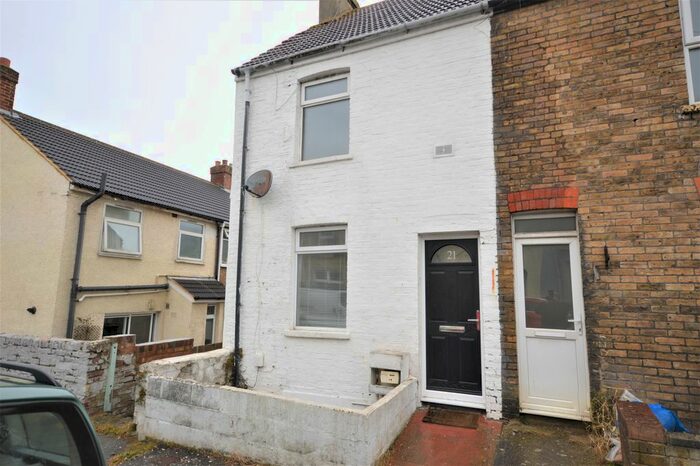 2 Bedroom End Of Terrace House To Rent In Manor Road, Dover, CT17