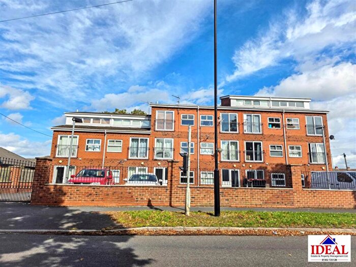 1 Bedroom Flat For Sale In Amersall Road, Scawthorpe, Doncaster, DN5