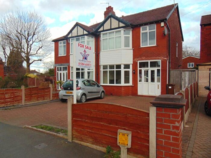 3 Bedroom Detached House For Sale In Dialstone Lane, Stockport, Greater Manchester, SK2