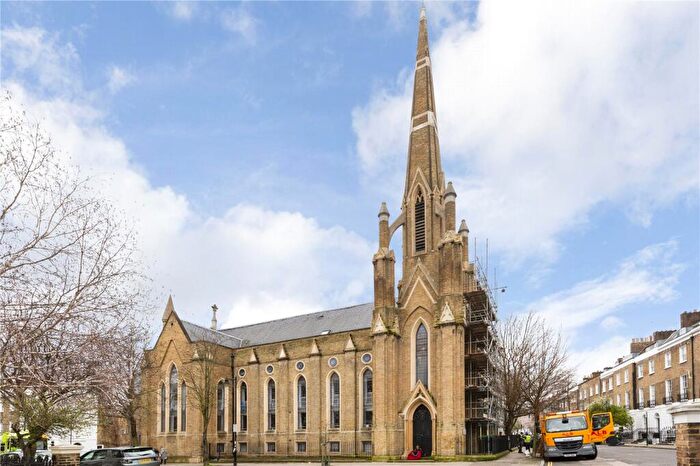 2 Bedroom Apartment To Rent In Devonia Road, London, N1