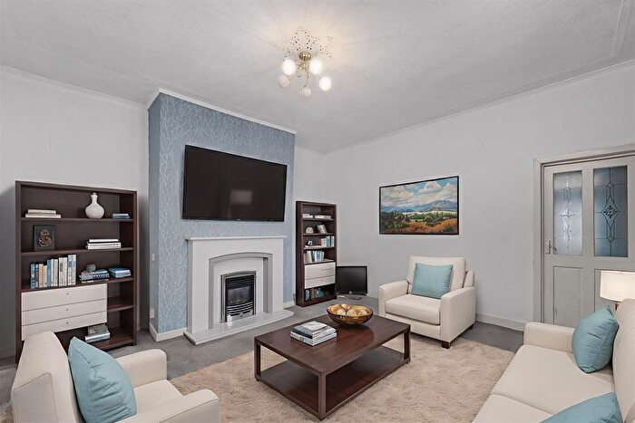 4 Bedroom End Terrace House For Sale In Barnes Street, Clayton Le Moors, Accrington, BB5