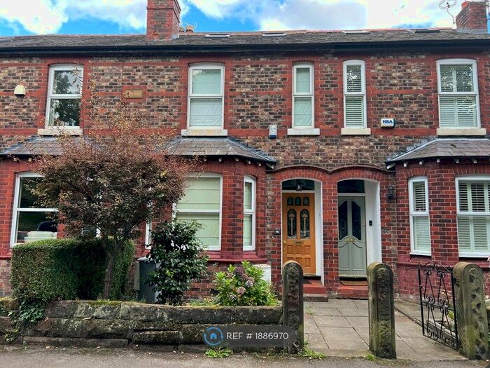 4 Bedroom Terraced House To Rent In Queens Road, Altrincham, WA15