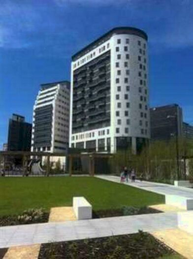 2 Bedroom Apartment To Rent In Hive, Masshouse Plaza, Birmingham, B5