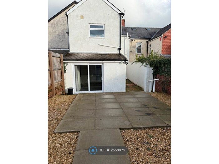 1 Bedroom Flat To Rent In Station Road, Caerleon, Newport, NP18