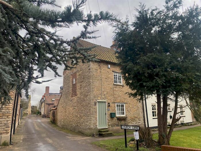 2 Bedroom Cottage To Rent In Church Lane, Ellerker, Brough, HU15