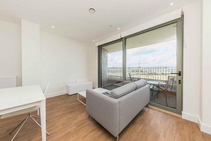 1 Bedroom Flat To Rent In Union Way, London, NW10