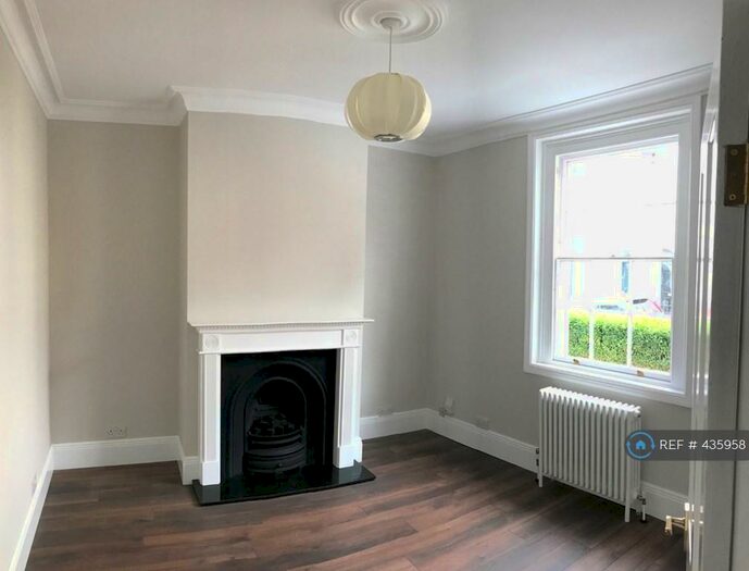 2 Bedroom Terraced House To Rent In St. Philips Street, Cheltenham, GL50