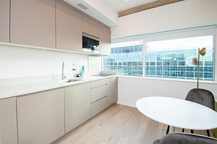 1 Bedroom Apartment To Rent In Station House, Central Milton Keynes, MK9