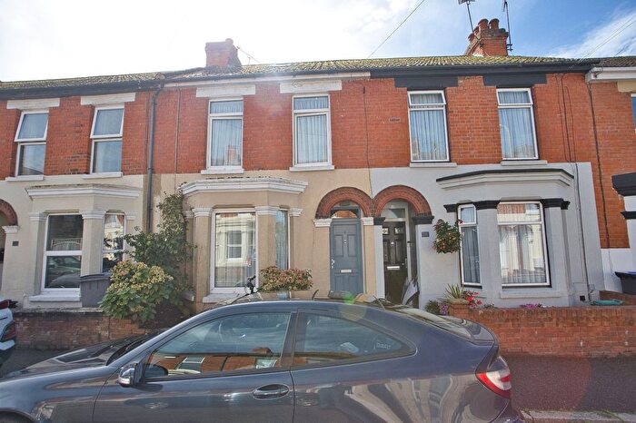 2 Bedroom Terraced House For Sale In The Grove, Dover, Kent, CT16