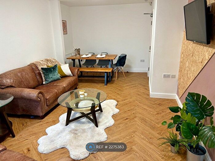 7 Bedroom Terraced House To Rent In Lawrence Road, Liverpool, L15