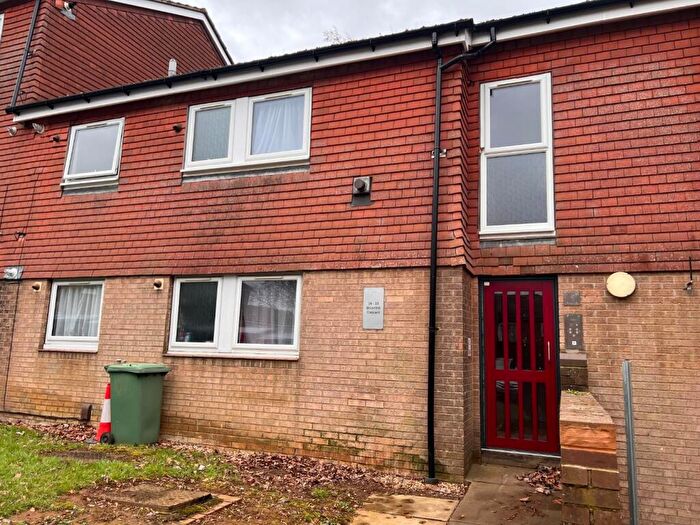 2 Bedroom Apartment For Sale In Broomhill Crescent, Southfields, Northampton, NN3