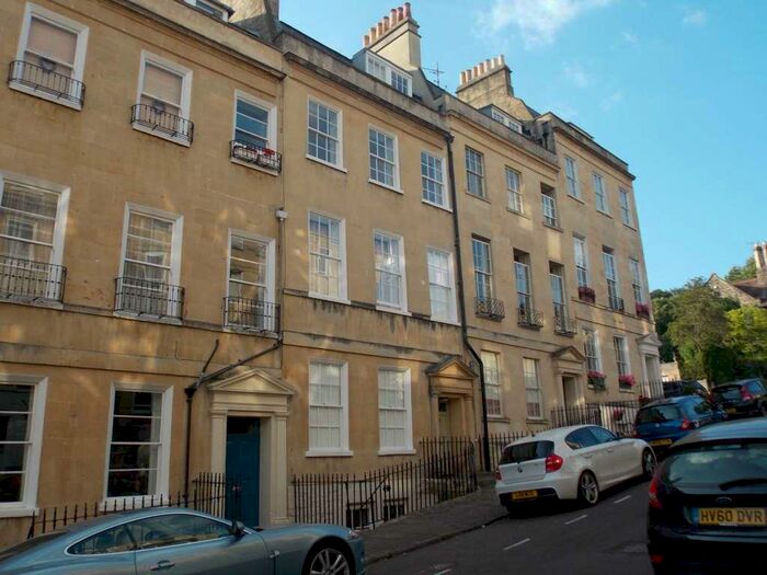 2 Bedroom Flat To Rent In Great Bedford Street, Bath, BA1