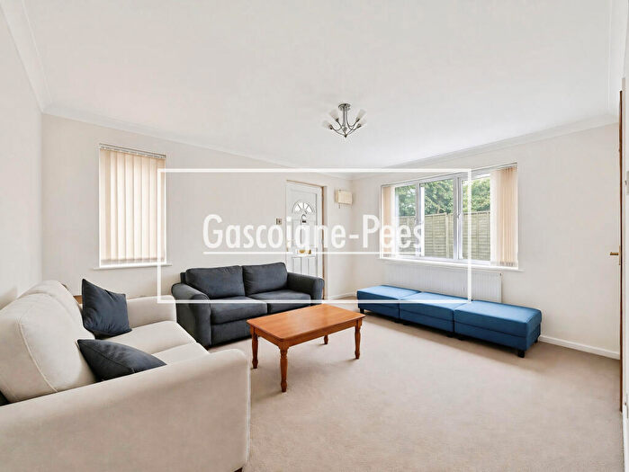1 Bedroom House To Rent In Tadley, RG26
