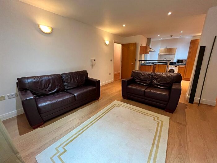 1 Bedroom Flat To Rent In Brook House, Ellesmere Street, Castlefield, M15