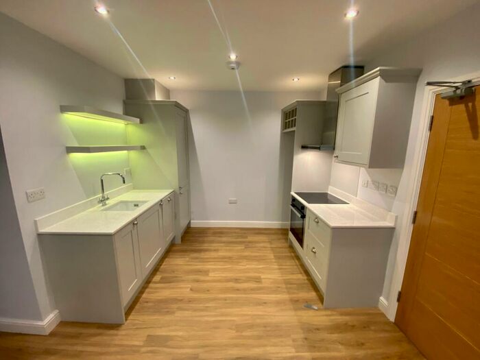 2 Bedroom Apartment To Rent In The Hollows, St James Terrace, City Center, NG1