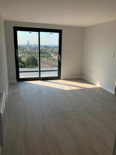 2 Bedroom Flat To Rent In London Road, London, HA9