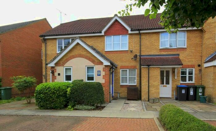 2 Bedroom Terraced House To Rent In Double Bed House - Parking - Boxmoor Village, HP1