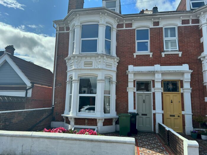 3 Bedroom Maisonette To Rent In St. Ronans Avenue, Portsmouth, PO4