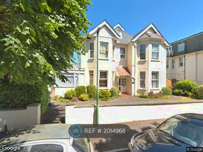3 Bedroom Flat To Rent In Argyll Road, Bournemouth, BH5
