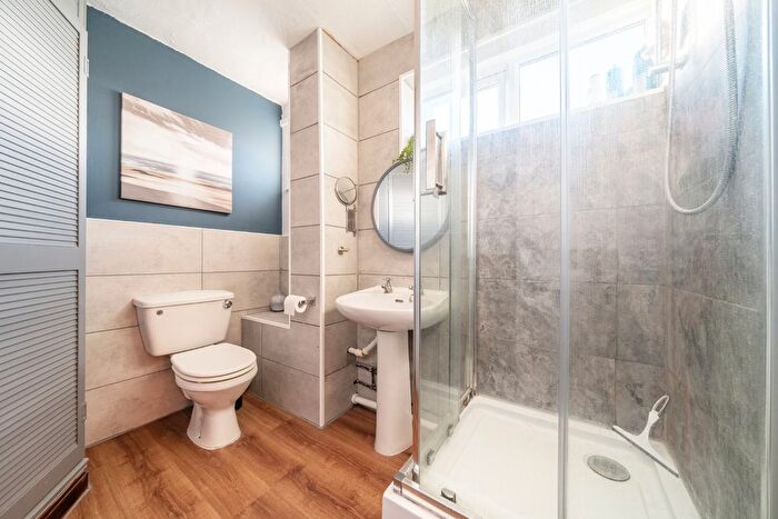1 Bedroom Flat For Sale In Hewett Close, Titchfield, Hampshire, PO14