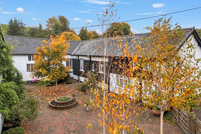 4 Bedroom Semi-Detached House For Sale In Venn Ottery, Ottery St. Mary, EX11