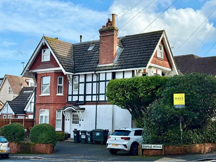 2 Bedroom Flat For Sale In Windsor Lodge Earle Road, Alum Chine, BH4