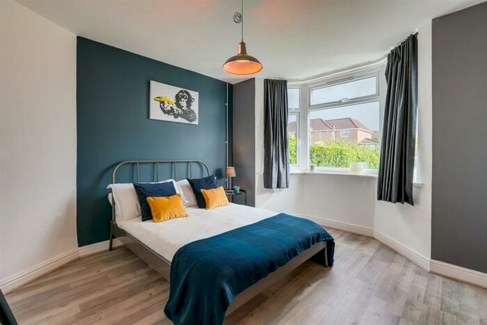 4 Bedroom House To Rent In Pen Park Road, Bristol, BS10