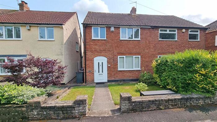 3 Bedroom End Of Terrace House For Sale In Alcester Road South, Nr Hollywood, B14