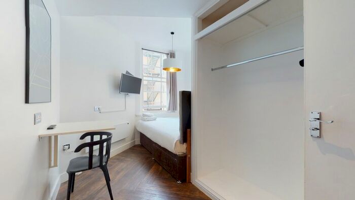 Studio To Rent In Draycott Avenue, London, SW3