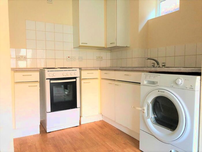 2 Bedroom Flat To Rent In Mayday Road, Thornton Heath, CR7