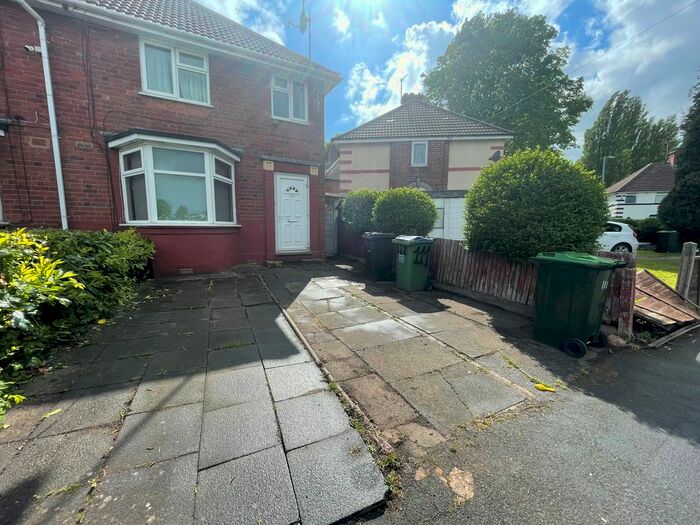 3 Bedroom Property To Rent In Manor Road, Smethwick, B67