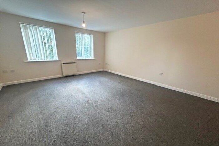 2 Bedroom Flat To Rent In Ashtons Green Drive, St. Helens, WA9