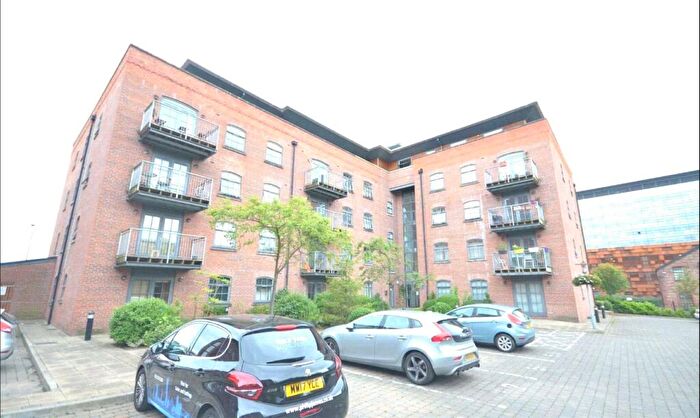 2 Bedroom Apartment To Rent In Home, Chapeltown Street, Manchester City Centre, M1