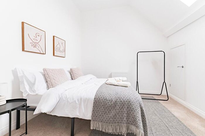 2 Bedroom Apartment To Rent In Chapters, Park Lane, NR2