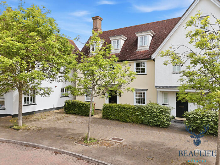 4 Bedroom Semi-Detached House For Sale In Louvain Drive, Beaulieu Park, CM1