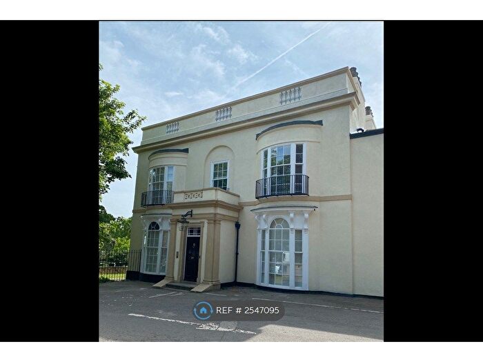 1 Bedroom Flat To Rent In Elmfield House, Doncaster, DN1
