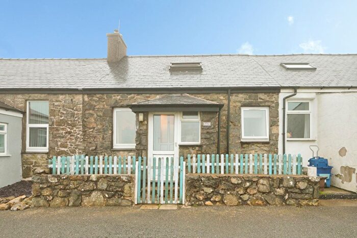 2 Bedroom Terraced House For Sale In Llithfaen, Pwllheli, Gwynedd, LL53