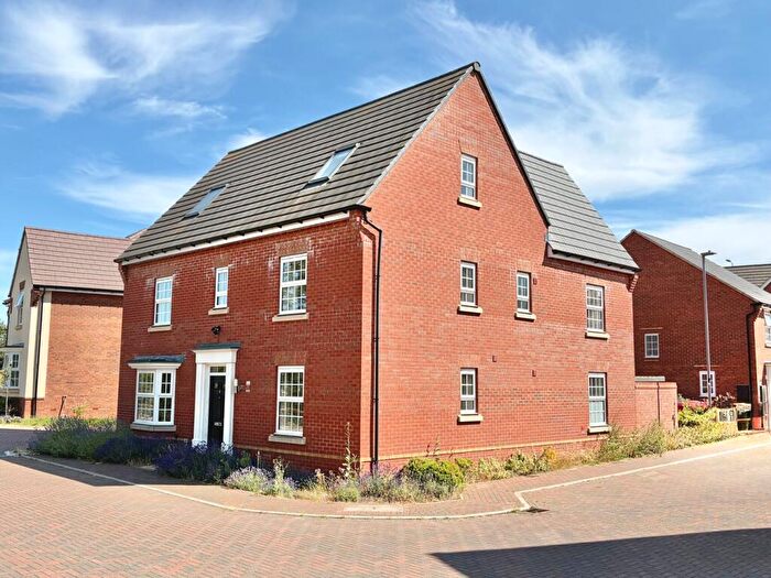 5 Bedroom Detached House For Sale In Burgess Avenue, Eaton Leys, Milton Keynes, MK17
