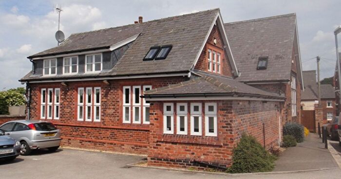 2 Bedroom Flat To Rent In Kydds Wynt, Frodsham, WA6