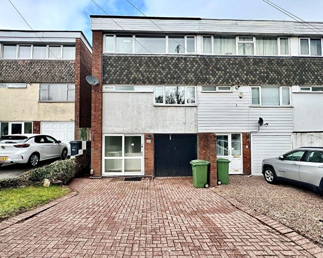 3 Bedroom End Of Terrace House To Rent In Hurst Green Road, Hurst Green, Halesowen, B62