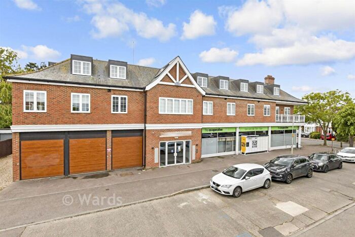 1 Bedroom Flat For Sale In Wheatley Road, Whitstable, Kent, CT5