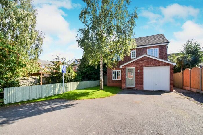4 Bedroom Detached House To Rent In Abbey Close, Shepshed, Loughborough, LE12