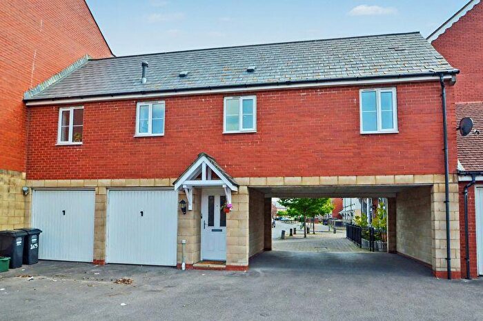 2 Bedroom Coach House To Rent In Longridge Way, Weston Super Mare, BS24